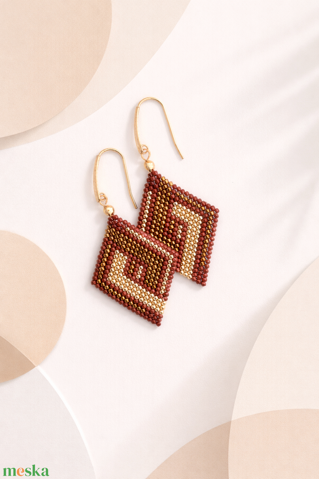 Bordó-arany fülbevaló - ékszer - fülbevaló - lógó fülbevaló - Meska.hu