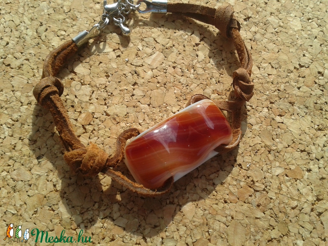 Barna csíkos karkötő - ékszer - karkötő - Meska.hu