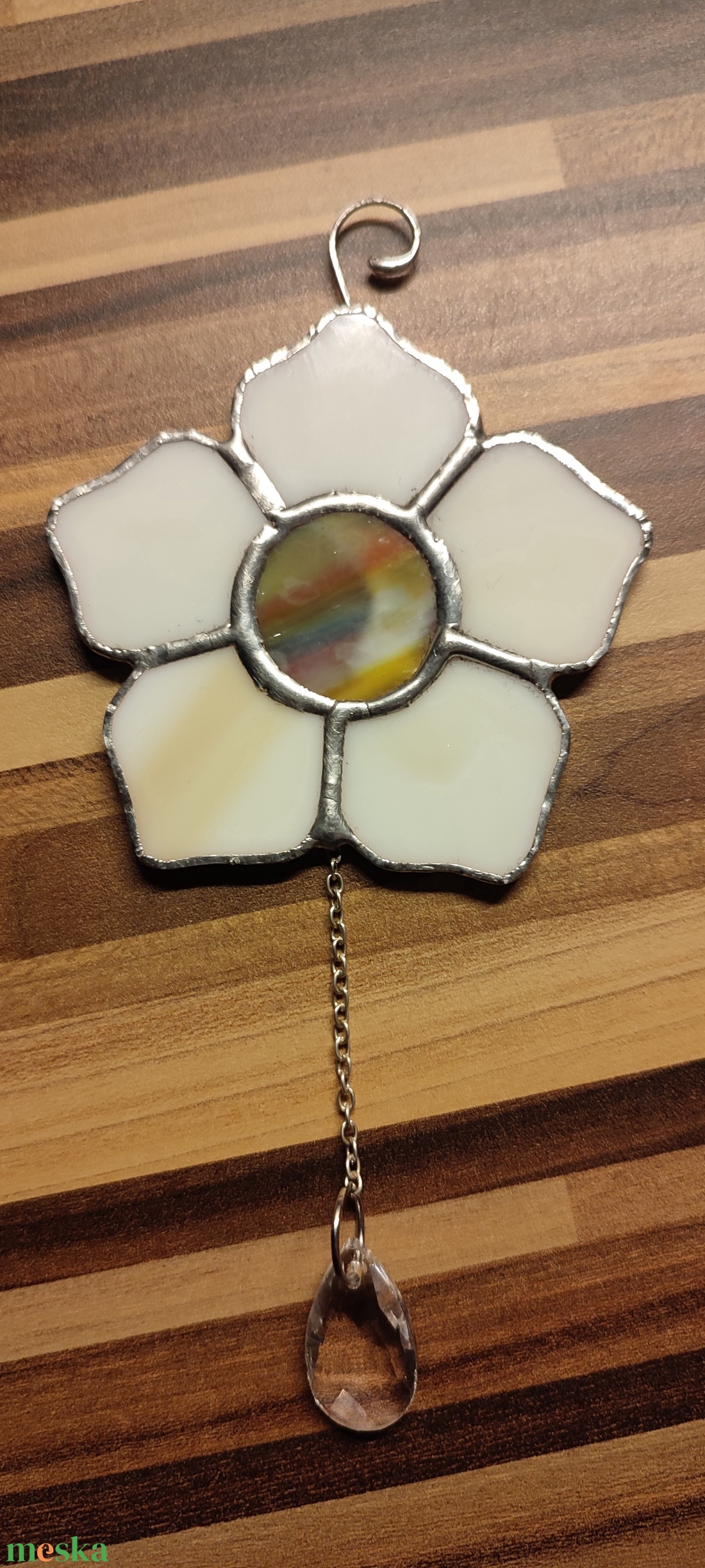 Drapp virág ablakdísz - otthon & életmód - dekoráció - dísztárgy - Meska.hu