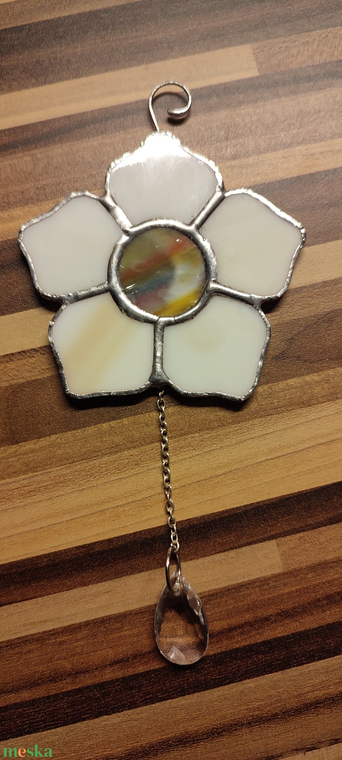 Drapp virág ablakdísz - otthon & életmód - dekoráció - dísztárgy - Meska.hu