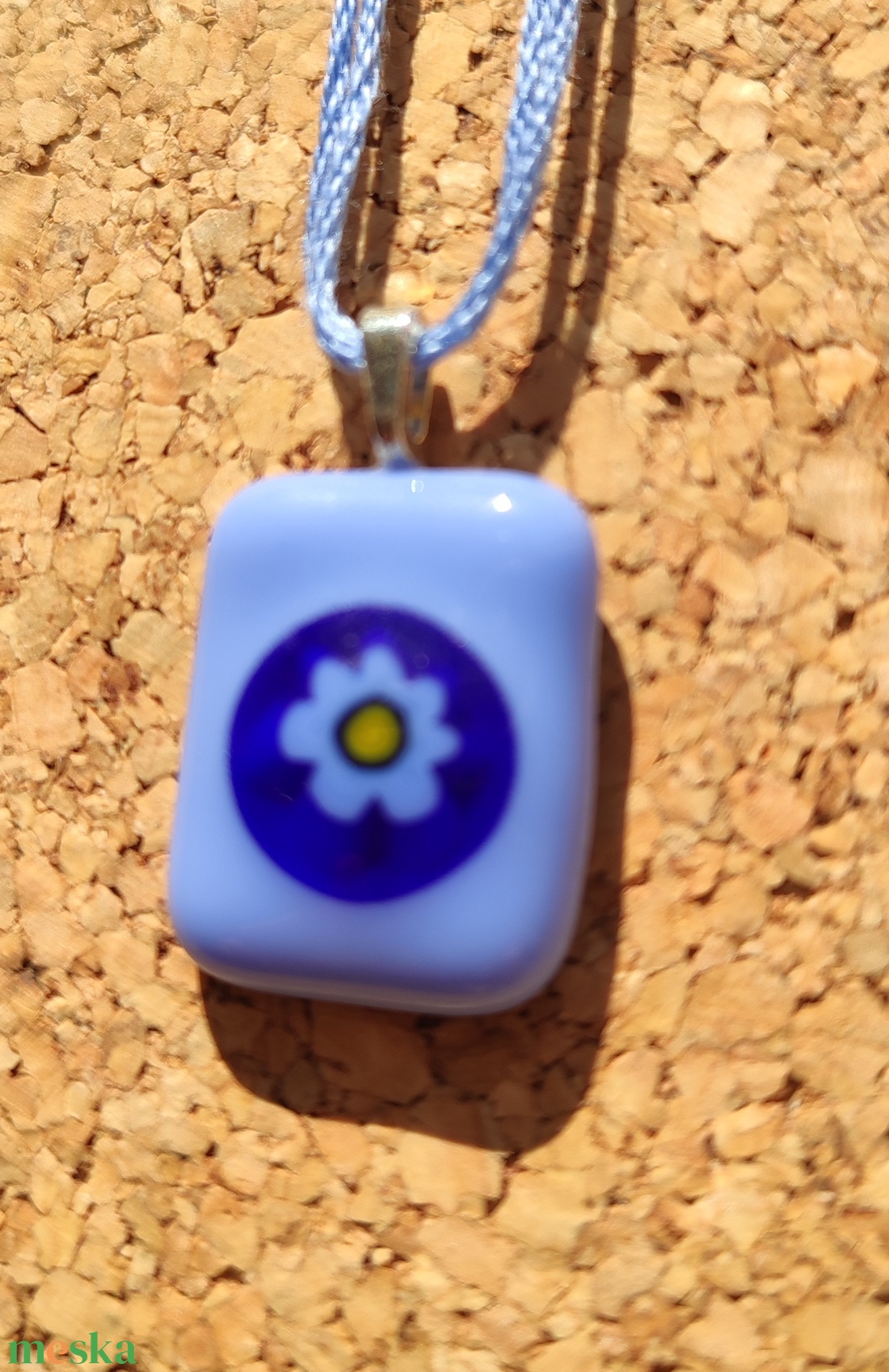 Kék virágos  medál - ékszer - nyaklánc - medál - Meska.hu