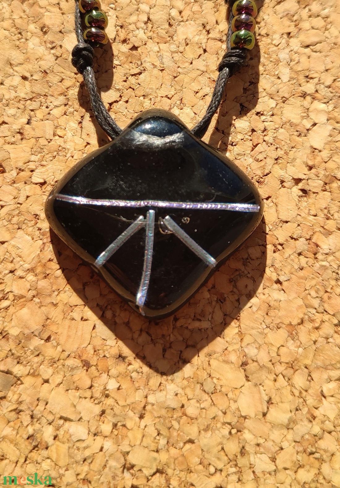  Irizáló  csíkok medál - ékszer - ékszerszett - Meska.hu