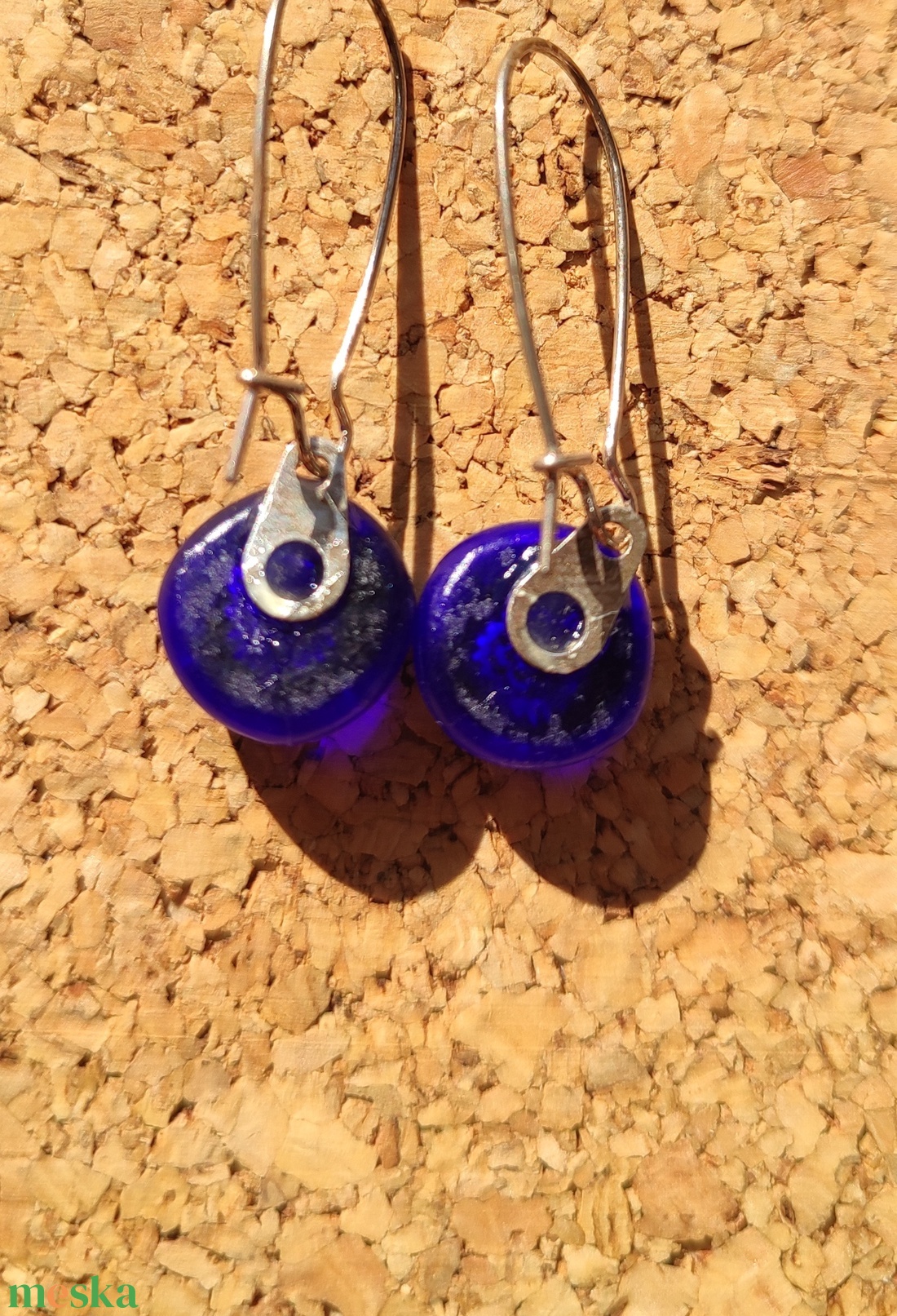 Sötétkék millefiori virágos füli - ékszer - fülbevaló - lógó fülbevaló - Meska.hu