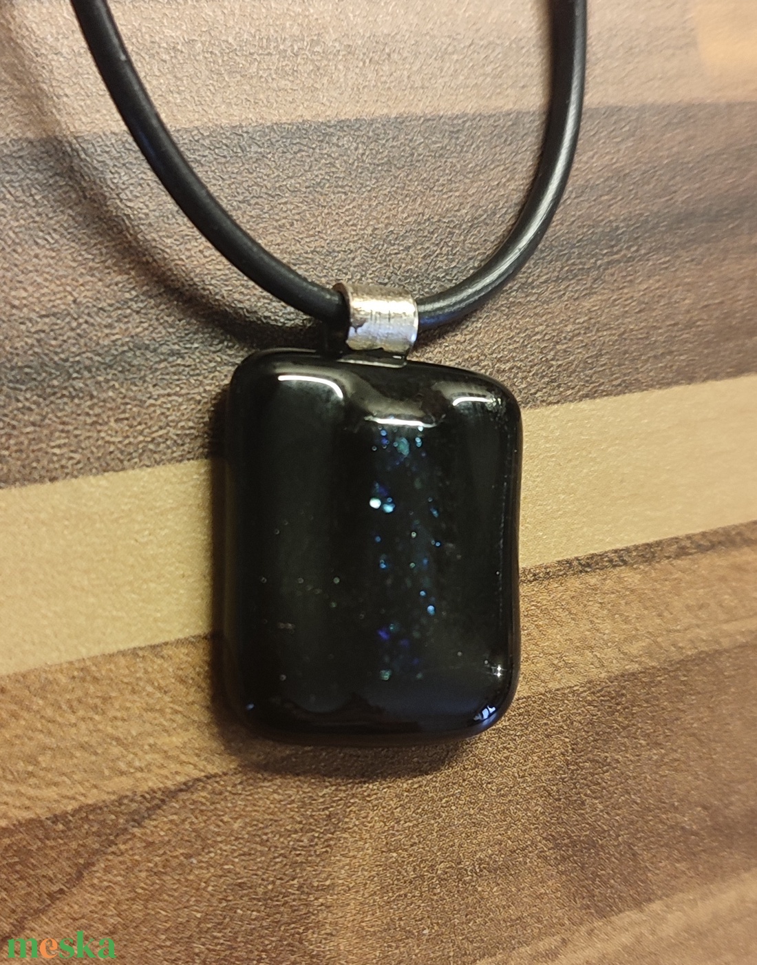 Kék pici csillogós medál - ékszer - nyaklánc - medál - Meska.hu