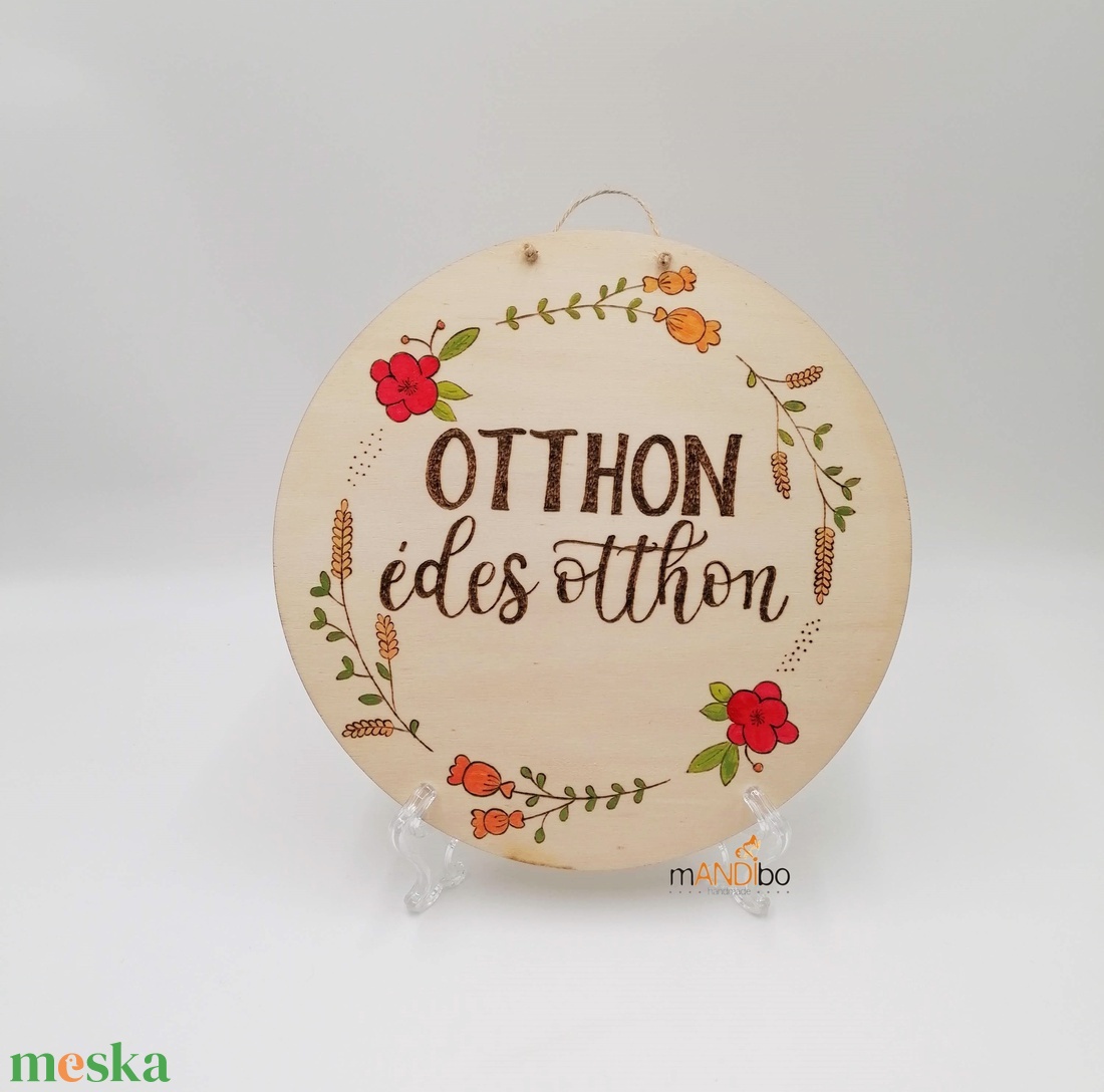 Otthon, édes otthon pirogravírozott kerek kopogtató - falikép - otthon & életmód - dekoráció - kép & falikép - táblakép - Meska.hu Otthon, édes otthon pirogravírozott kerek kopogtató - falikép - otthon & életmód - dekoráció - kép & falikép - táblakép - Meska.hu