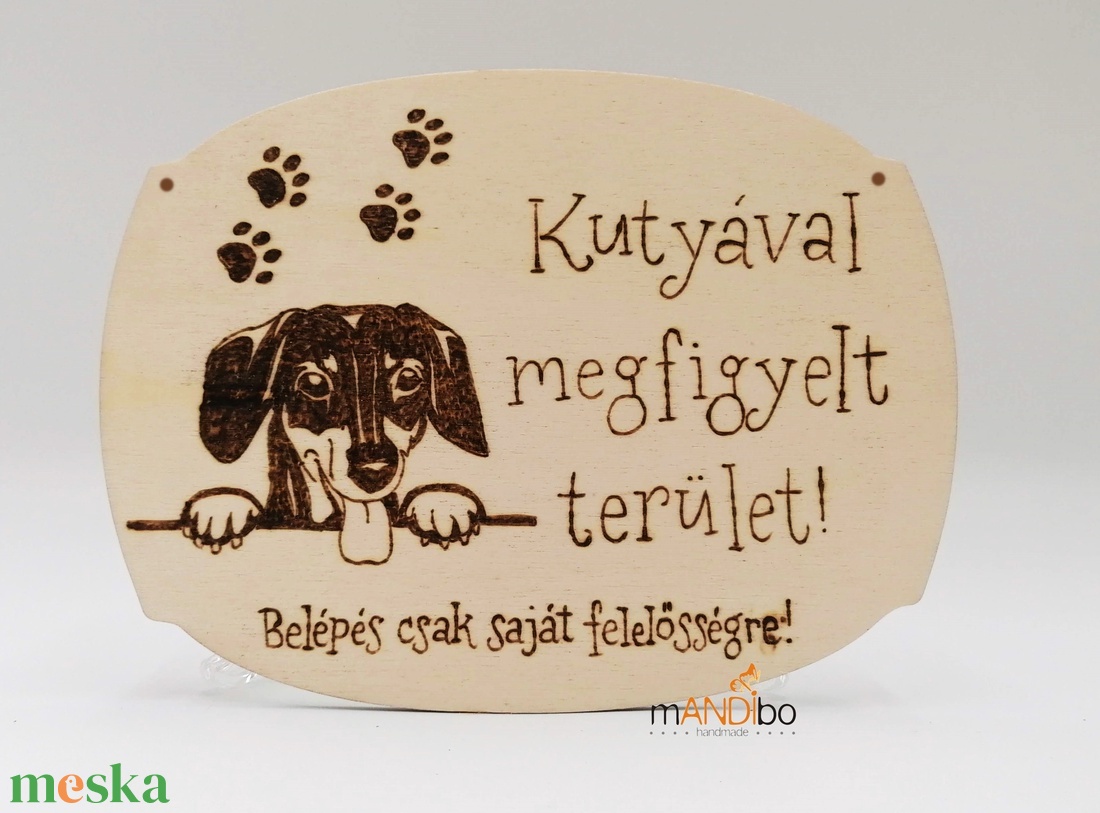 Tacskó Kutyával megfigyelt terület - kopogtató - pirogravírozott képecske - otthon & életmód - dekoráció - ajtó- és ablak dekoráció - ajtótábla - Meska.hu Tacskó Kutyával megfigyelt terület - kopogtató - pirogravírozott képecske - otthon & életmód - dekoráció - ajtó- és ablak dekoráció - ajtótábla - Meska.hu