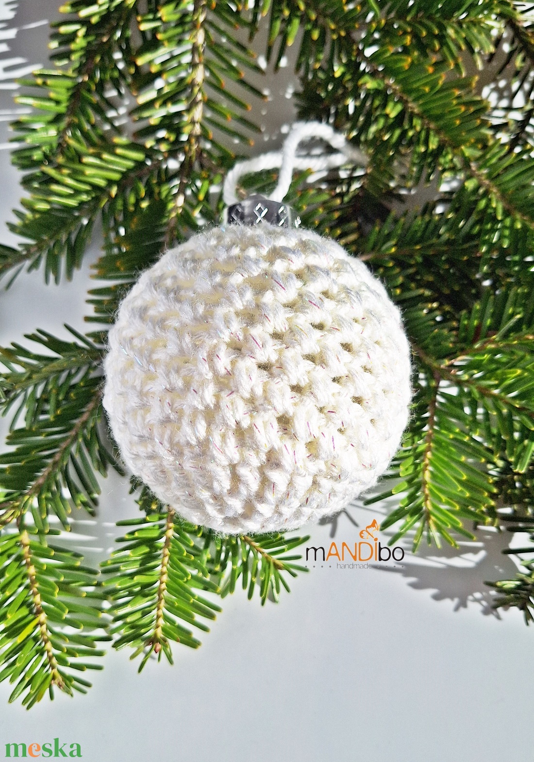 Horgolt fehér színű karácsonyfadísz  - karácsony - karácsonyi lakásdekoráció - karácsonyfadíszek - Meska.hu
