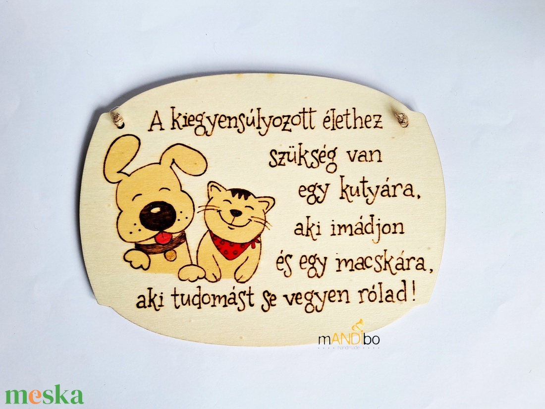 Kutya / macska kedvelőknek - vicces kopogtató - pirogravírozott képecske - otthon & életmód - dekoráció - ajtó- és ablak dekoráció - ajtótábla - Meska.hu
