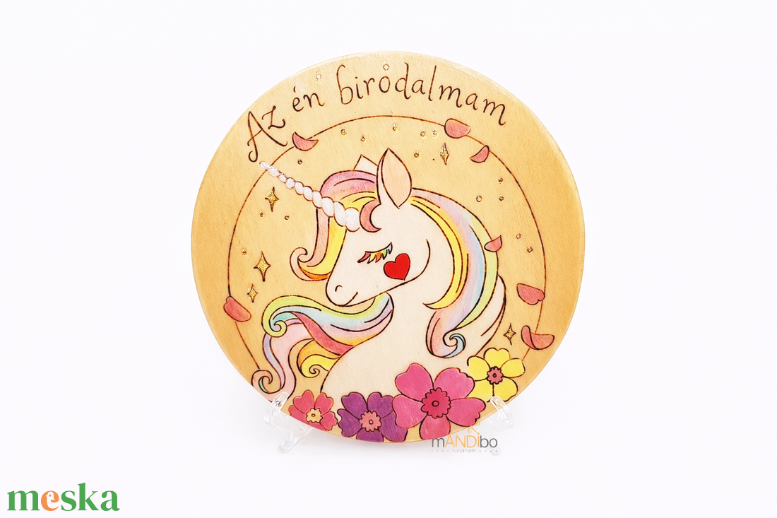 Egyszarvú - unikornis gyerekszoba pirogravírozott kerek kopogtató - falikép - baba - mama - babaszoba dekoráció - babaszoba kép - Meska.hu
