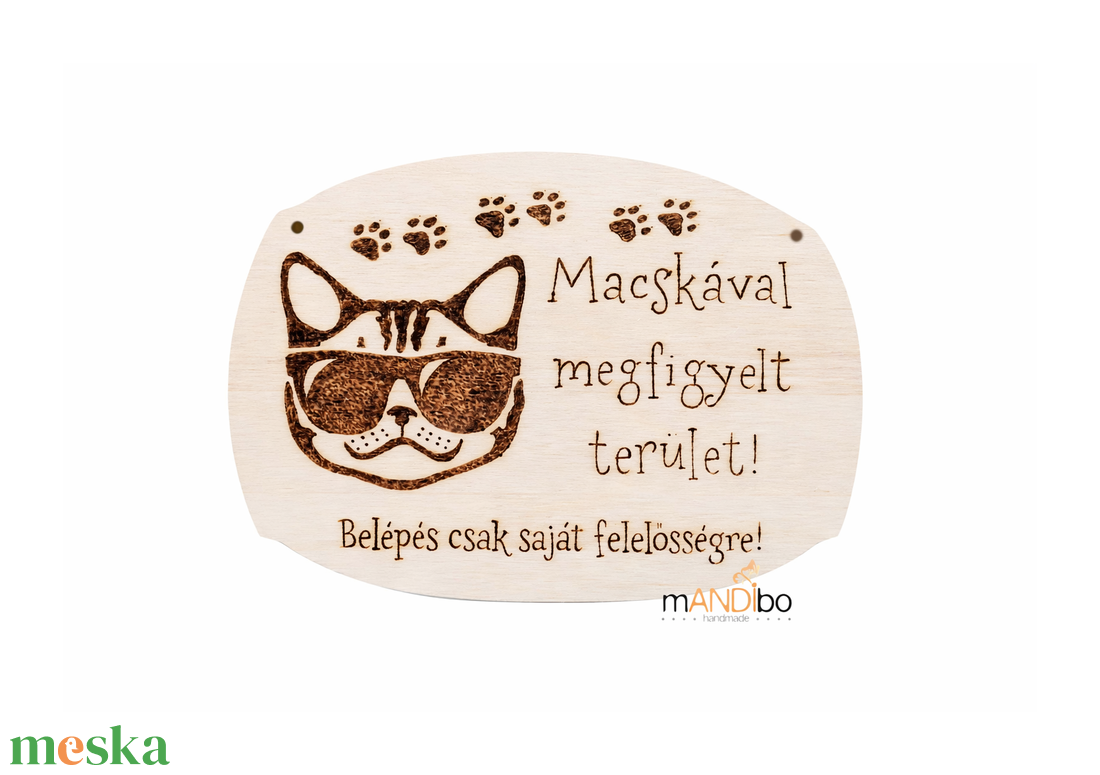 Macskával megfigyelt terület -  kopogtató - pirogravírozott képecske - otthon & életmód - dekoráció - ajtó- és ablak dekoráció - ajtótábla - Meska.hu