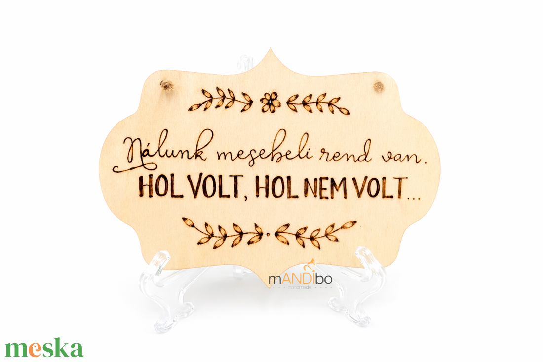 Mesebeli rend pirogravírozott kép - otthon & életmód - dekoráció - ajtó- és ablak dekoráció - ajtódísz & kopogtató - Meska.hu