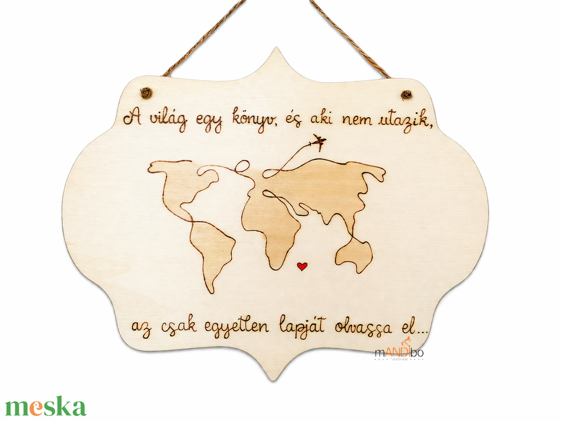 A világ egy könyv - pirogravírozott képecske - otthon & életmód - dekoráció - ajtó- és ablak dekoráció - ajtótábla - Meska.hu
