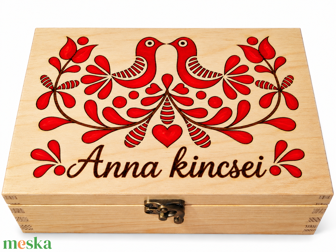 Magyaros mintával díszített, kézzel pirogravírozott fadoboz - mANDIbohandmade - baba - mama - keresztelő kellékek - keresztelőajándékok - Meska.hu