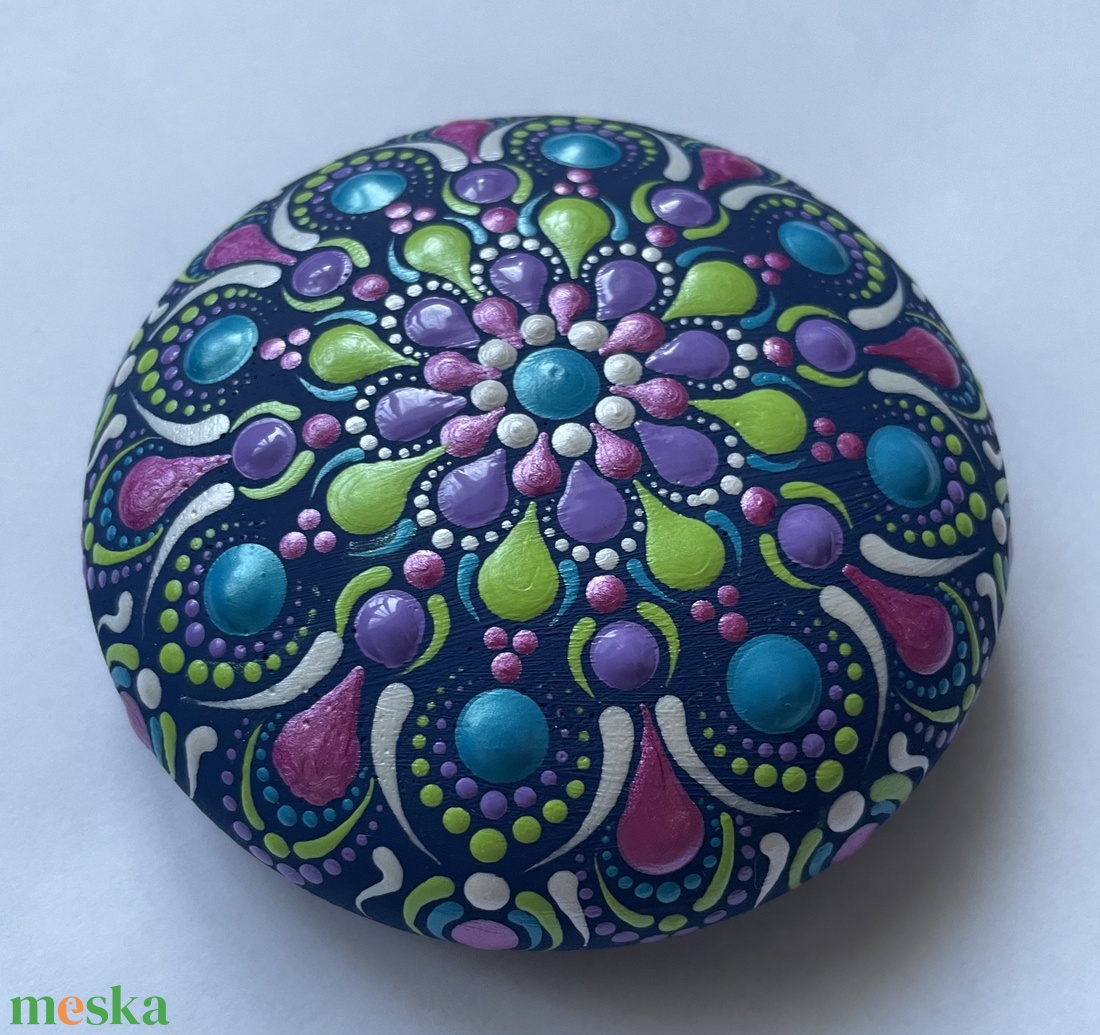 Színes pontozott mandalakő - otthon & életmód - dekoráció - spiritualitás - mandala - Meska.hu Színes pontozott mandalakő - otthon & életmód - dekoráció - spiritualitás - mandala - Meska.hu