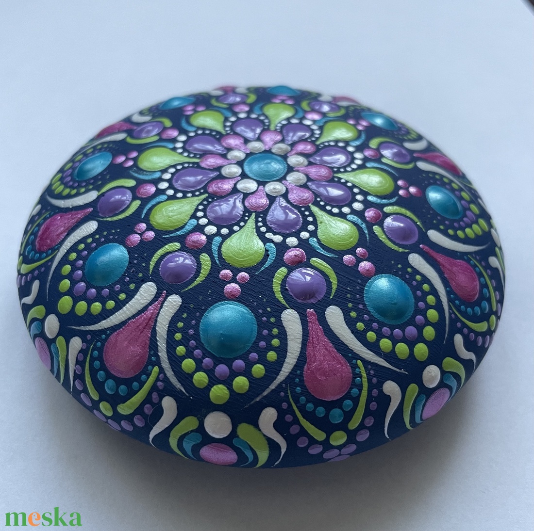 Színes pontozott mandalakő - otthon & életmód - dekoráció - spiritualitás - mandala - Meska.hu Színes pontozott mandalakő - otthon & életmód - dekoráció - spiritualitás - mandala - Meska.hu