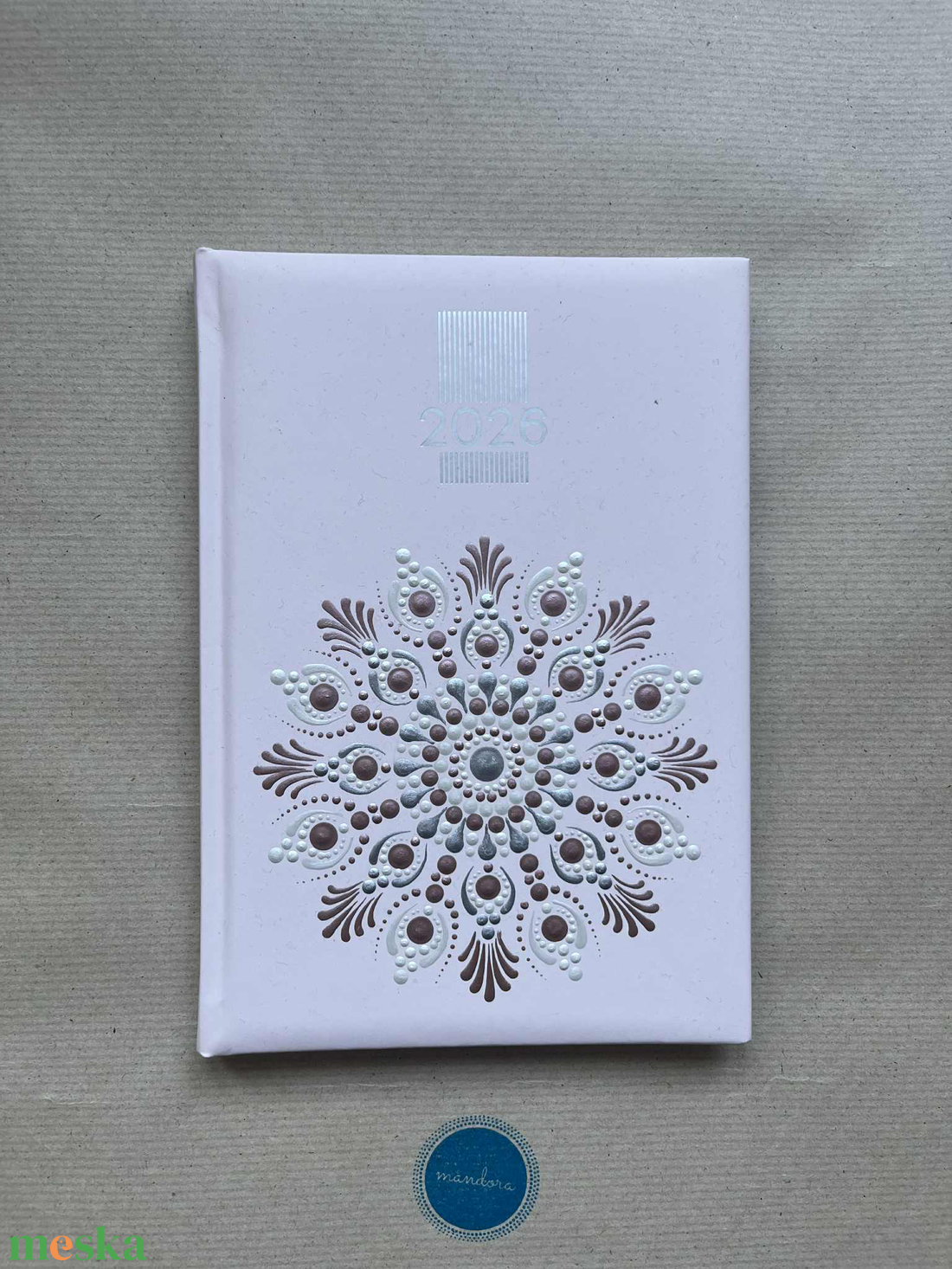 Mandalás határidőnapló - bézs - otthon & életmód - papír, írószer - naptár & tervező - Meska.hu Mandalás határidőnapló - bézs - otthon & életmód - papír, írószer - naptár & tervező - Meska.hu