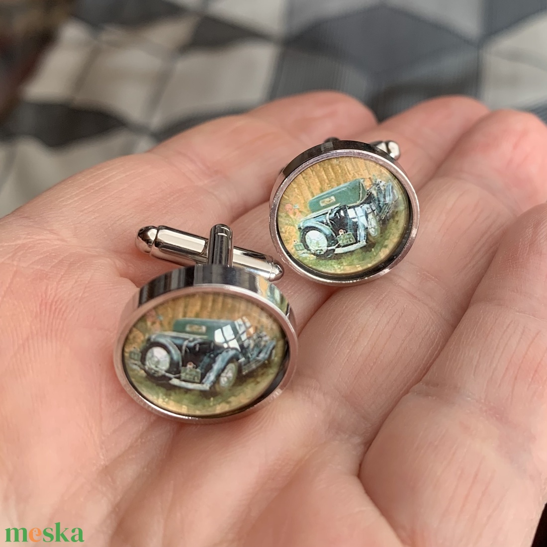 Mandzsettagomb elegáns modern autó motívumos acél a '90-es évekből, mandzsetta, férfi ajándék mandzsetta gomb - ékszer - mandzsettagomb és nyakkendőtű - Meska.hu Mandzsettagomb elegáns modern autó motívumos acél a '90-es évekből, mandzsetta, férfi ajándék mandzsetta gomb - ékszer - mandzsettagomb és nyakkendőtű - Meska.hu