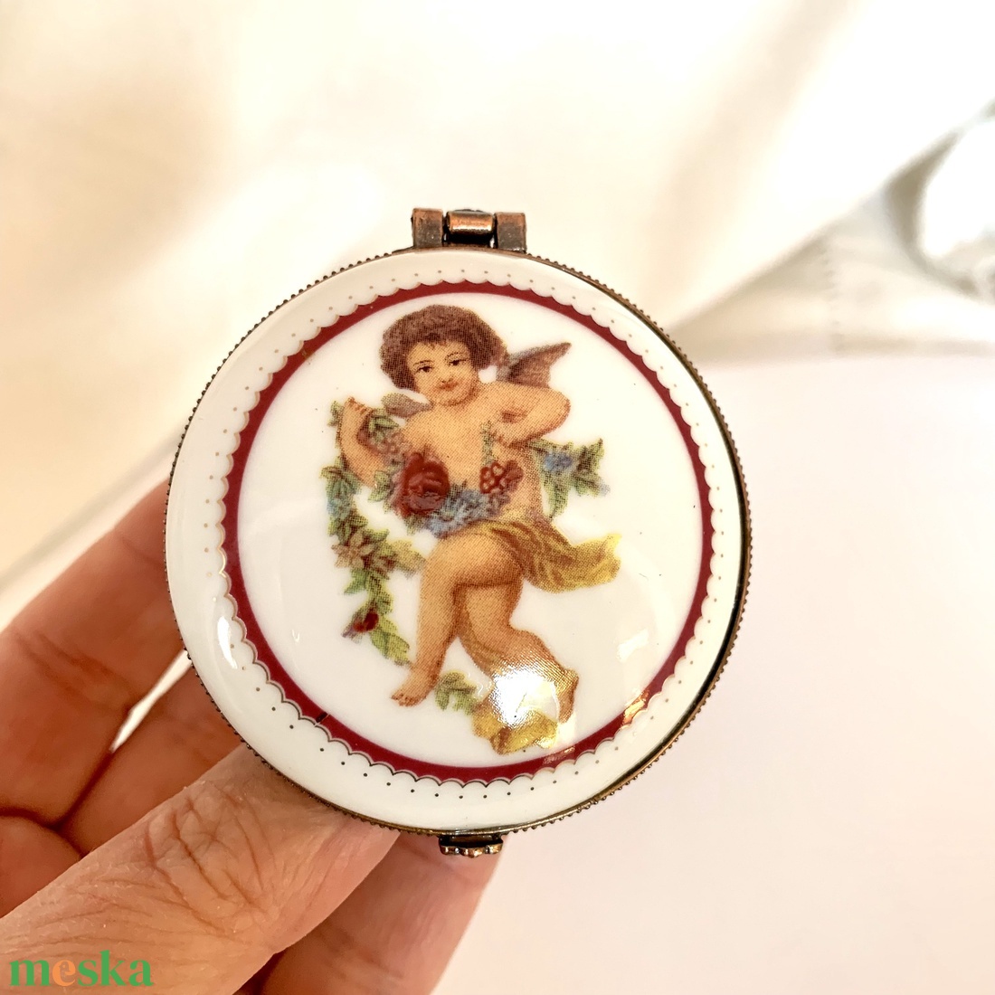 Porcelán dobozka, ékszeresdoboz, porcelán ékszeres doboz, dobozka, ládika, virágos láda, kis szelence, gyűrű tartó láda - ékszer - ékszertartó - ékszerdoboz - Meska.hu