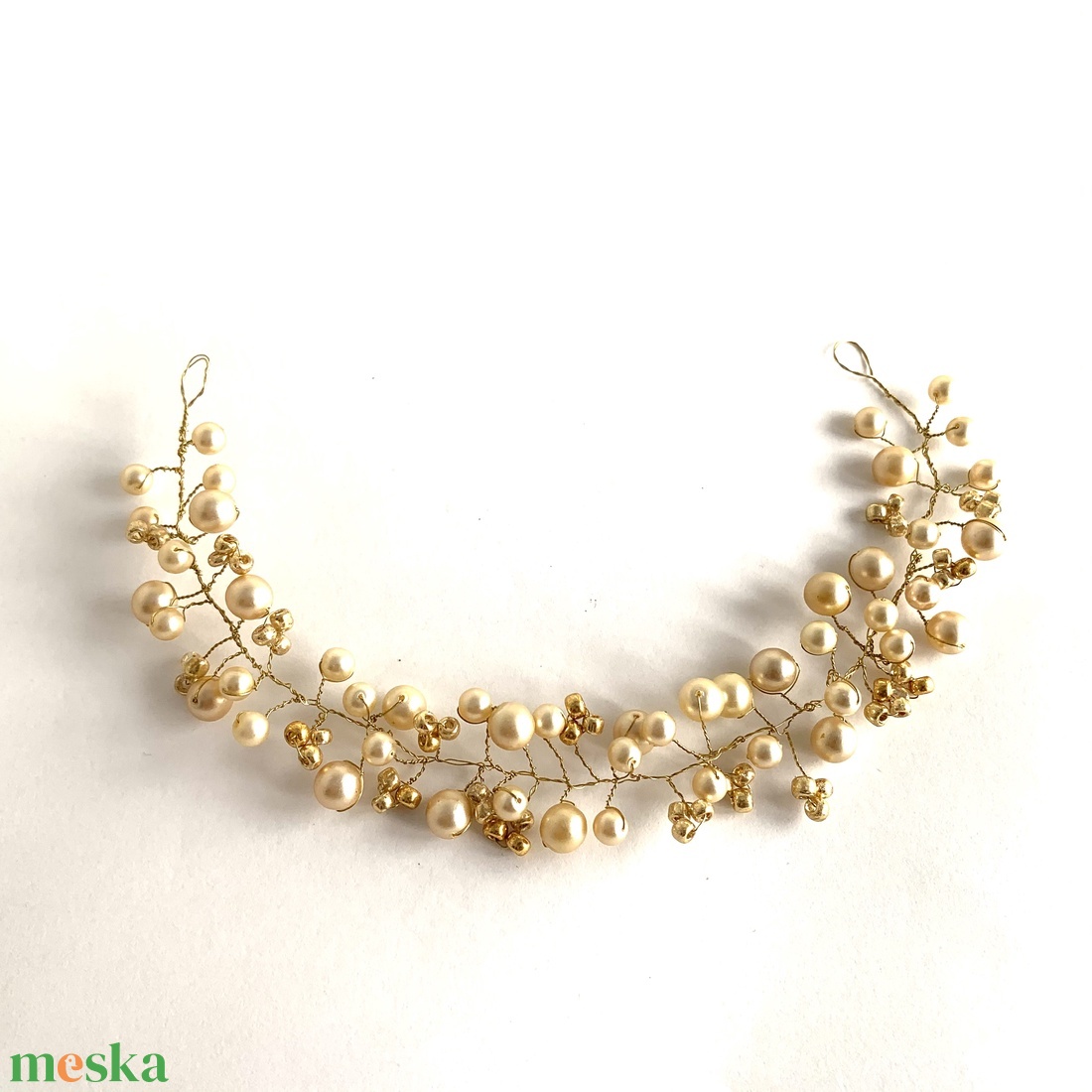 Régi Menyasszonyi tiara hajdísz koszorú - törtfehér színű régi fejék, fejdísz 25 cm, fejkoszorú - esküvő - hajdísz - fejkoszorú - Meska.hu