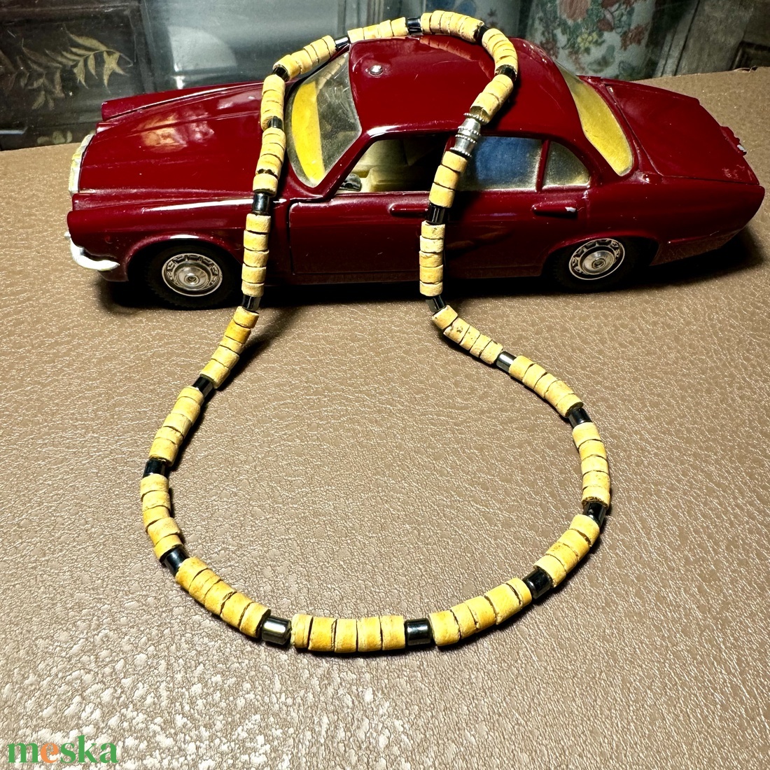 Fa és hematit szemekből készült férfi vagy uniszex nyaklánc, férfi ékszer, férfias lánc, vintage ékszer - ékszer - nyaklánc - gyöngyös nyaklánc - Meska.hu Fa és hematit szemekből készült férfi vagy uniszex nyaklánc, férfi ékszer, férfias lánc, vintage ékszer - ékszer - nyaklánc - gyöngyös nyaklánc - Meska.hu