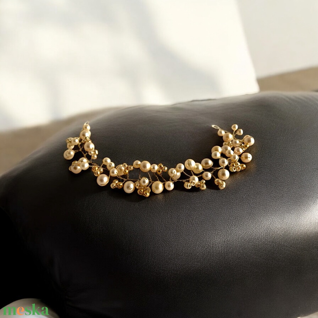Régi Menyasszonyi tiara hajdísz koszorú - törtfehér színű régi fejék, fejdísz 25 cm, fejkoszorú - esküvő - hajdísz - fejkoszorú - Meska.hu
