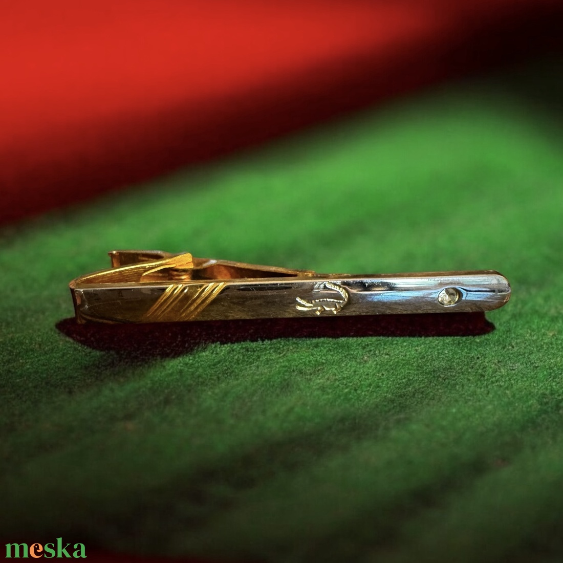 Lacoste krokodil nyakkendőtű, különleges egyedi retro fém nyakkendő csipesz a '70-es évekből, elegáns férfi ajándék - ékszer - mandzsettagomb és nyakkendőtű - Meska.hu Lacoste krokodil nyakkendőtű, különleges egyedi retro fém nyakkendő csipesz a '70-es évekből, elegáns férfi ajándék - ékszer - mandzsettagomb és nyakkendőtű - Meska.hu
