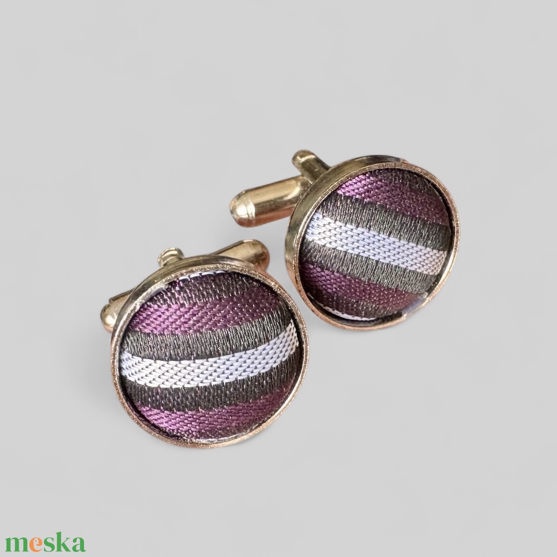 Elegáns selyemmel bevont vintage acél mandzsettagomb a '80-as évekből, mandzsetta, férfi ajándék mandzsetta gomb uraknak - ékszer - mandzsettagomb és nyakkendőtű - Meska.hu