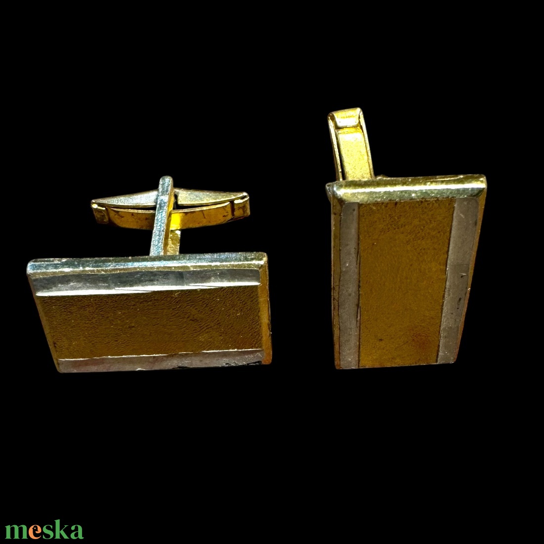Extravagáns egyedi retro fém mandzsettagomb a '60-as '70-es évekből, csillogó acélból, elegáns ajándéktárgy férfinak! - ékszer - mandzsettagomb és nyakkendőtű - Meska.hu Extravagáns egyedi retro fém mandzsettagomb a '60-as '70-es évekből, csillogó acélból, elegáns ajándéktárgy férfinak! - ékszer - mandzsettagomb és nyakkendőtű - Meska.hu