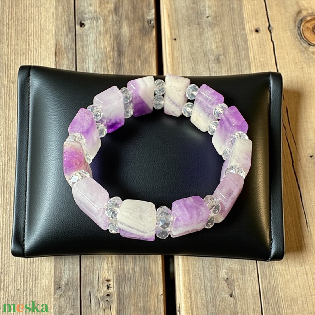 Ametiszt karkötő csiszolt ametiszt lapokból, kis méret: 4,8 cm átmérő, rugalmas ametiszt karperec, 4,8 cm átmérő lila - ékszer - karkötő - ásványkarkötő - Meska.hu