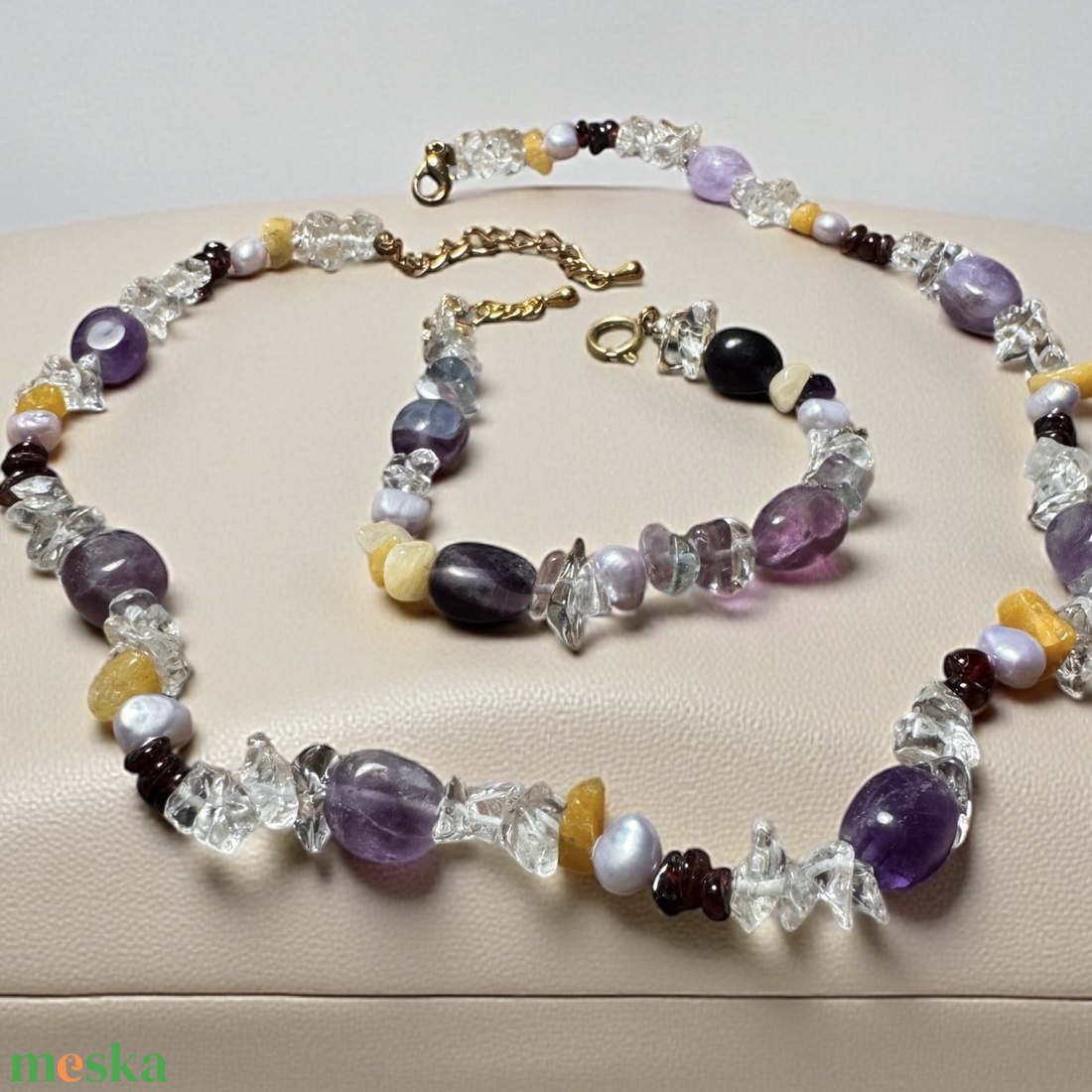 Multikolor ametiszt drágakő nyaklánc és karkötő szett, vintage drágakő-keverék nyaklánc, ásványékszer, drágakőékszer - ékszer - ékszerszett - Meska.hu