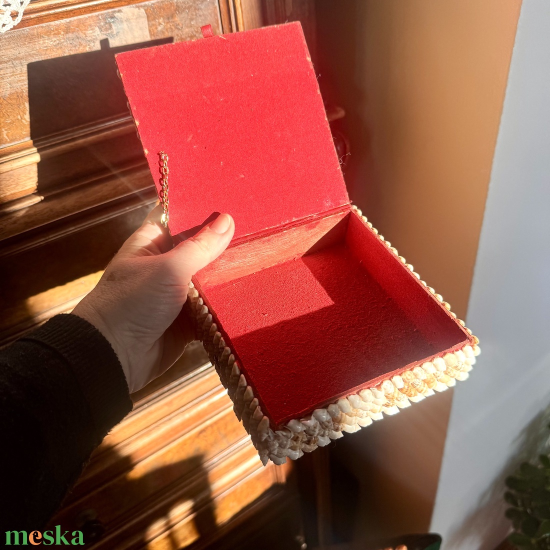 Ékszeresdoboz, kagylós doboz, fa ékszeres doboz, dobozka, ládika, virágos láda, kis szelence, ékszer tartó láda - ékszer - ékszertartó - ékszerdoboz - Meska.hu