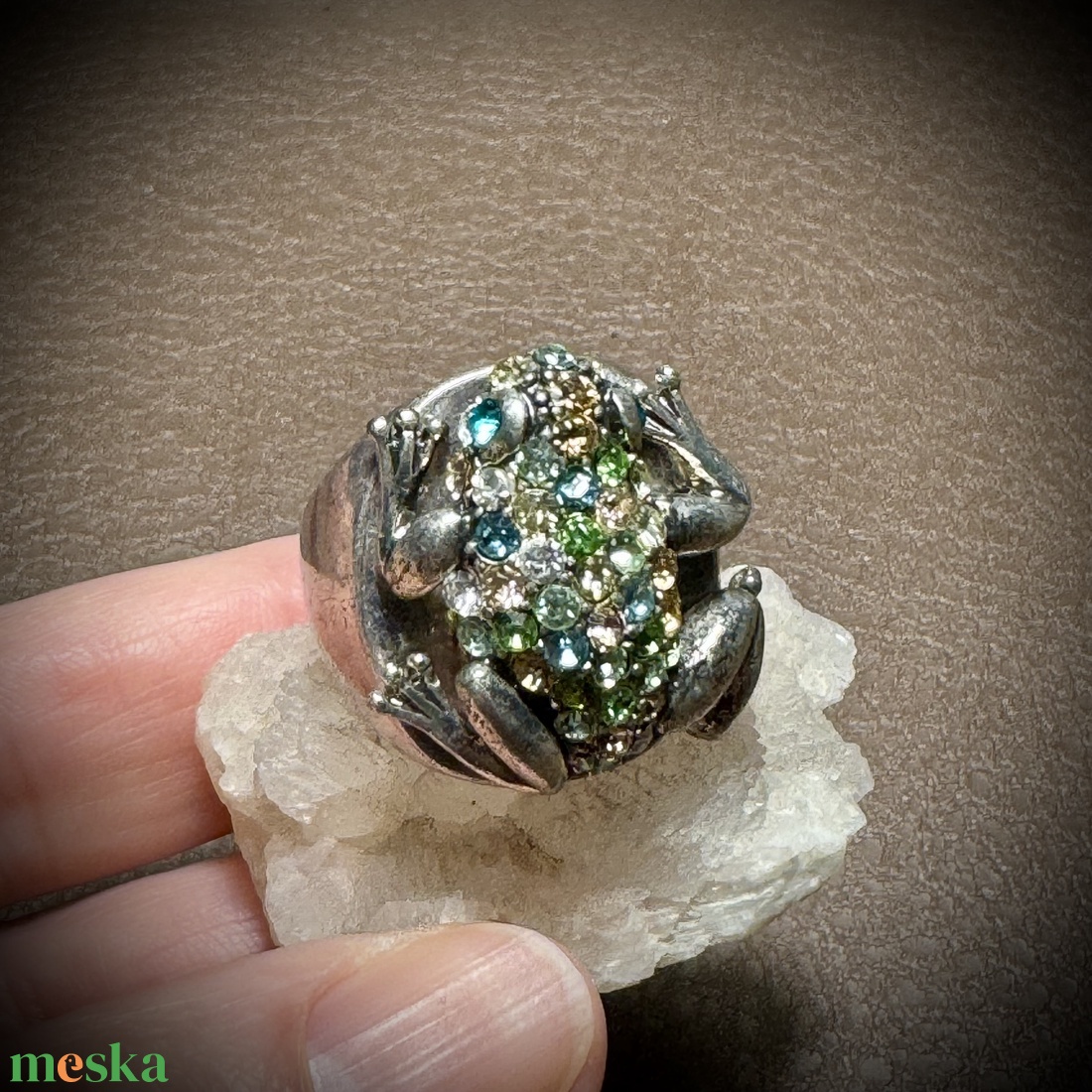 BÉKA mintás nagy kristály gyűrű statement gyűrű, csillogó alkalmi kristály ékszer: 55 mm körméret - ékszer - gyűrű - figurális gyűrű - Meska.hu