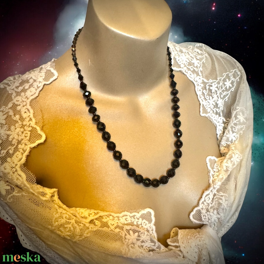 Fekete Olasz üveggyöngy egyedi vintage nyaklánc 1990-es évekből, hibátlan minőségi ékszer nyakék - ékszer - nyaklánc - bogyós nyaklánc - Meska.hu