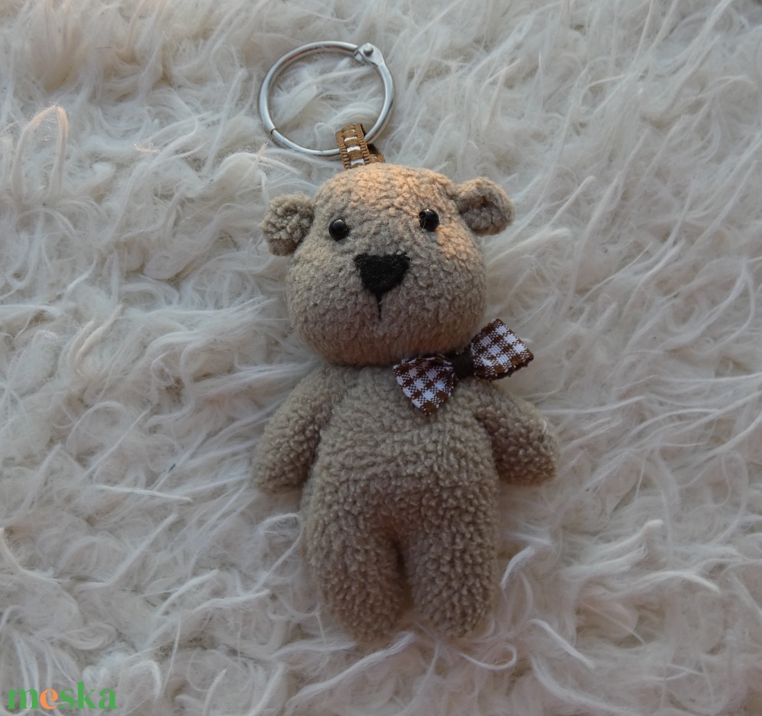 Macis kulcstartó - táska & tok - kulcstartó & táskadísz - kulcstartó - Meska.hu