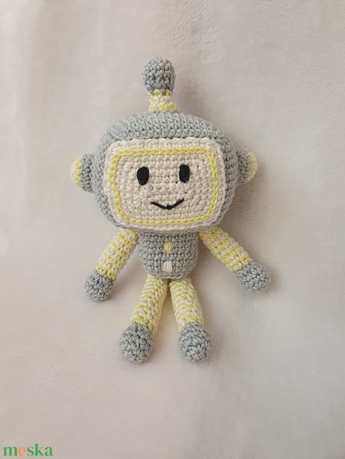 Horgolt robot - játék & sport - plüssállat & játékfigura - robot & gép - Meska.hu