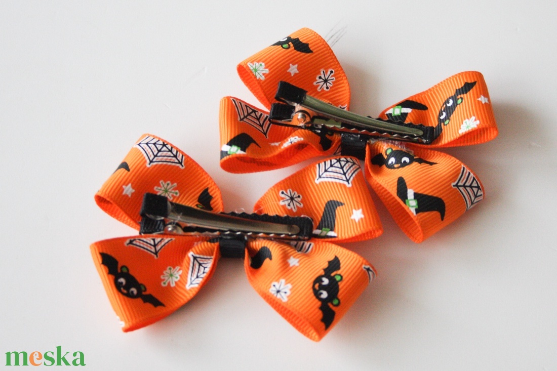 Narancssárga masnis hajcsat Halloweenre - otthon & életmód - dekoráció - halloween - halloweeni jelmez és kiegészítők - Meska.hu Narancssárga masnis hajcsat Halloweenre - otthon & életmód - dekoráció - halloween - halloweeni jelmez és kiegészítők - Meska.hu