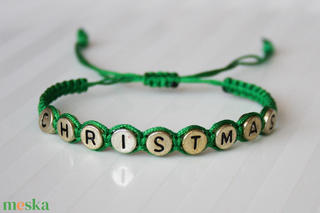Fonott makramé karkötő - Christmas zöld - ékszer - karkötő - fonott karkötő - Meska.hu
