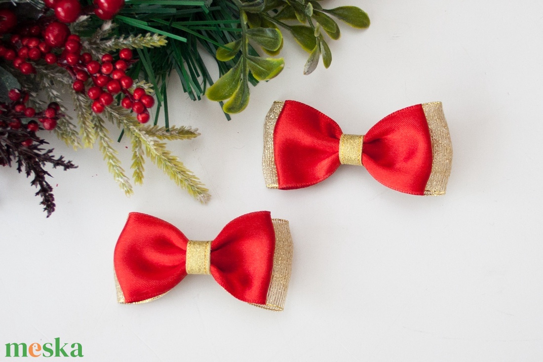 Masnis karácsonyi hajcsat piros - ruha & divat - hajdísz & hajcsat - hajcsat & hajtű - Meska.hu