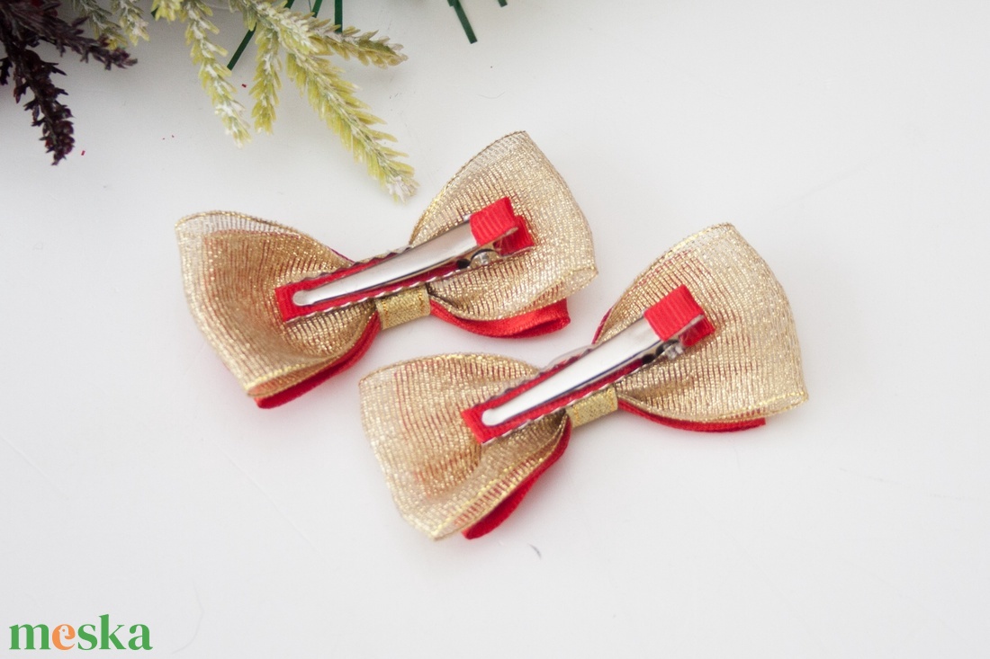Masnis karácsonyi hajcsat piros - ruha & divat - hajdísz & hajcsat - hajcsat & hajtű - Meska.hu