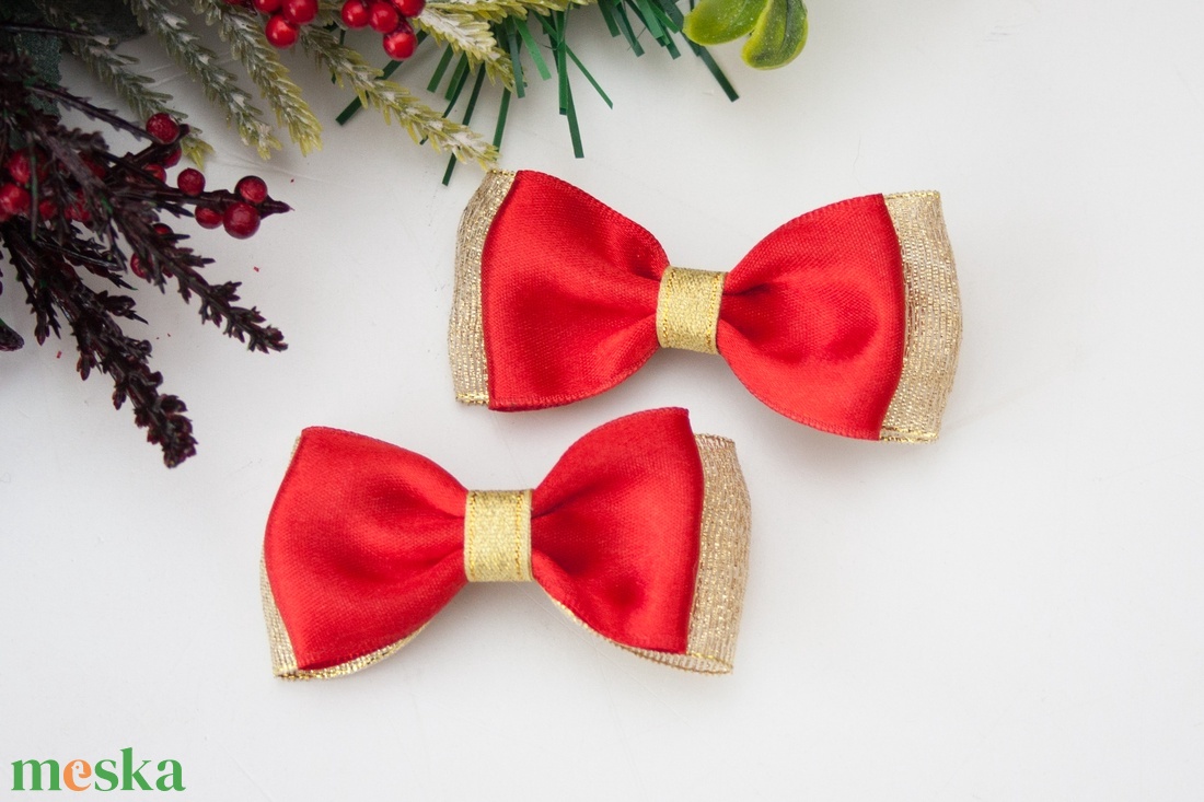 Masnis karácsonyi hajcsat piros - ruha & divat - hajdísz & hajcsat - hajcsat & hajtű - Meska.hu