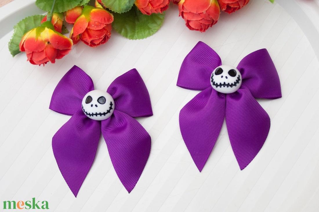 Fekete/lila masnis hajcsat Halloweenre lila - otthon & életmód - dekoráció - halloween - halloweeni jelmez és kiegészítők - Meska.hu Fekete/lila masnis hajcsat Halloweenre lila - otthon & életmód - dekoráció - halloween - halloweeni jelmez és kiegészítők - Meska.hu