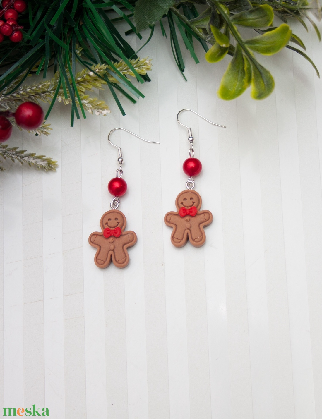 Fülbevaló karácsonyi - Mézeskalács - ékszer - fülbevaló - lógó fülbevaló - Meska.hu