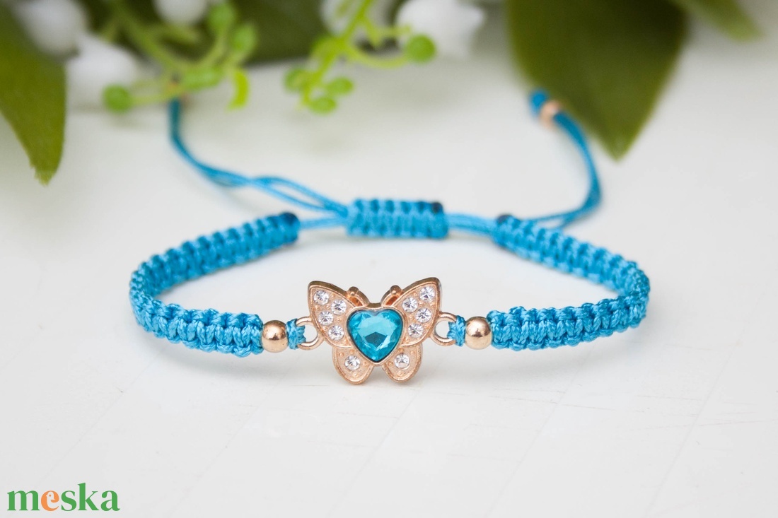 Fonott makramé karkötő - Lepkés, lepke kővel kék - ékszer - karkötő - fonott karkötő - Meska.hu