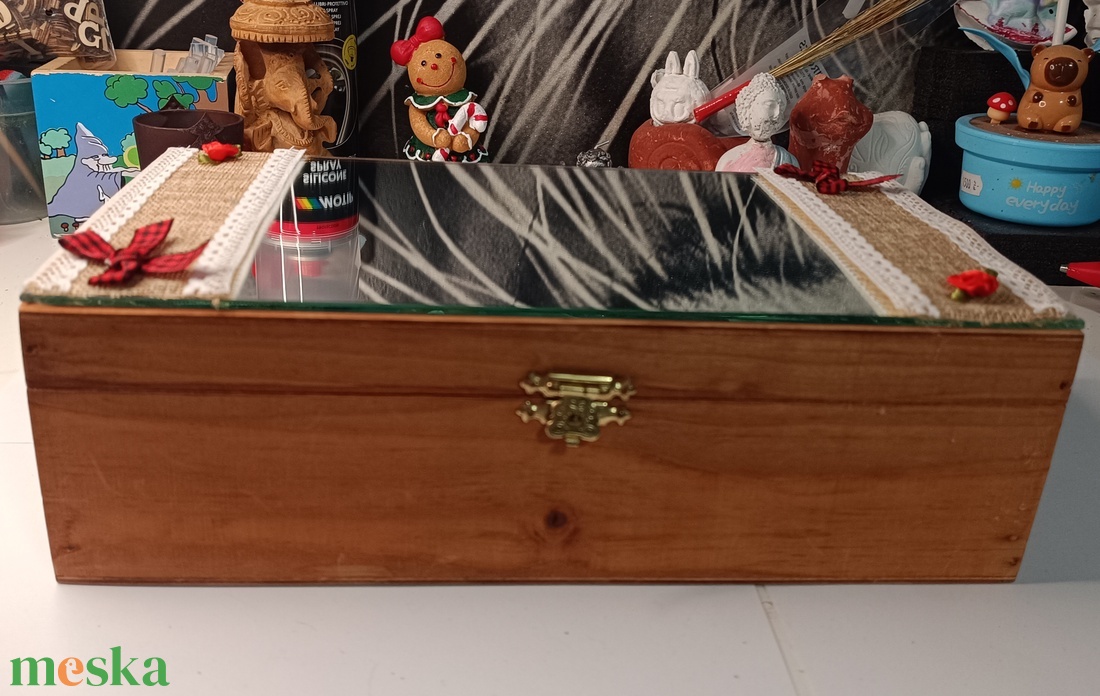 Romantikus SZERETLEK Ajándékdoboz Valódi Tükörrel és Hangulatfénnyel - esküvő - emlék & ajándék - doboz - Meska.hu