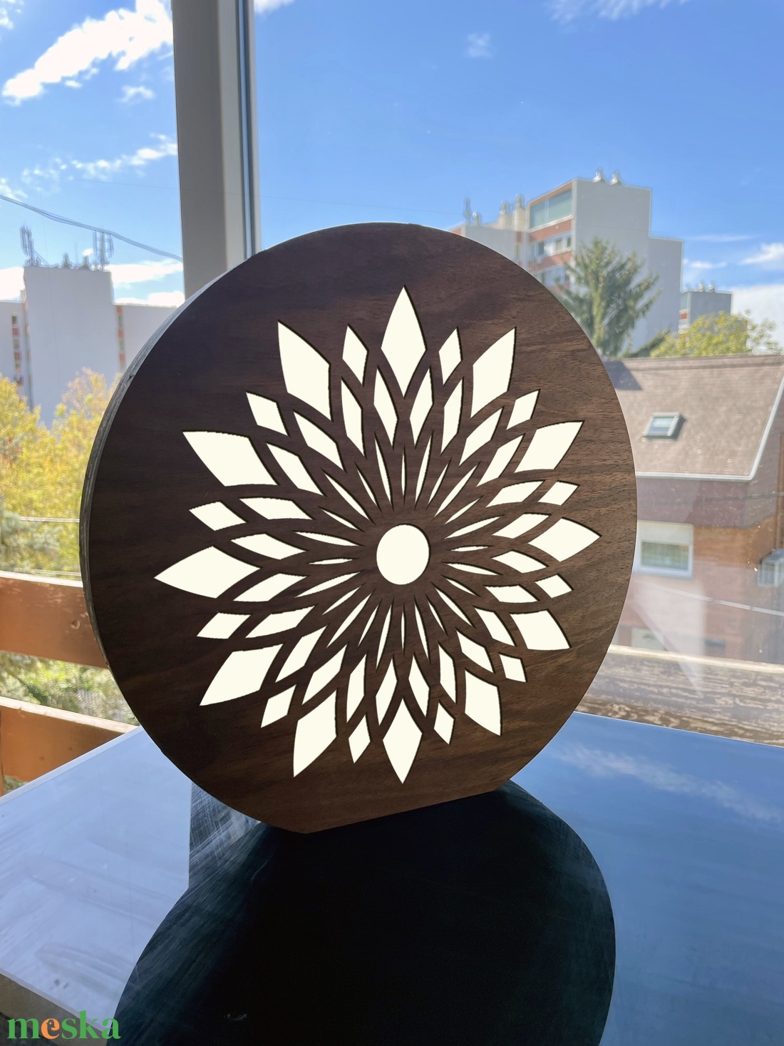 Mandala mintás lézervágott fa lámpa, meleg fehér LED világítással és fényerőszabályzós kapcsolóval - otthon & életmód - lámpa - hangulatlámpa - Meska.hu
