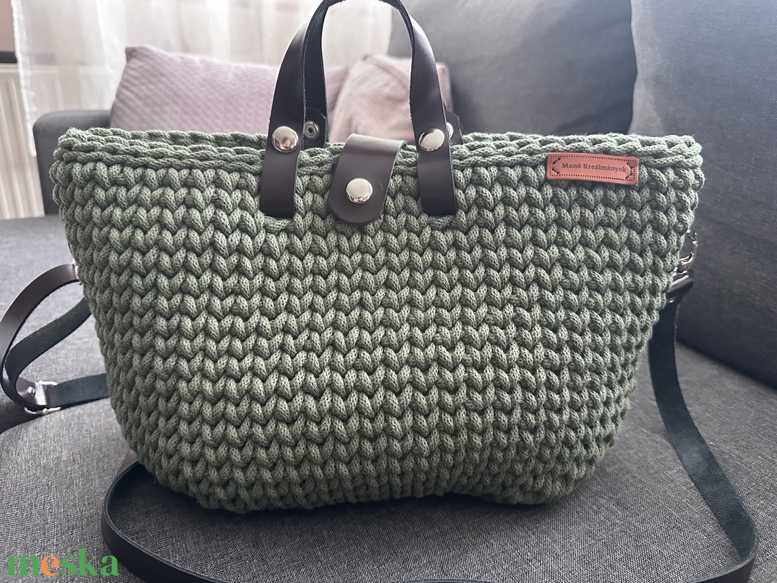 Olívazöld horgolt táska - táska & tok - kézitáska & válltáska - kézitáska - Meska.hu