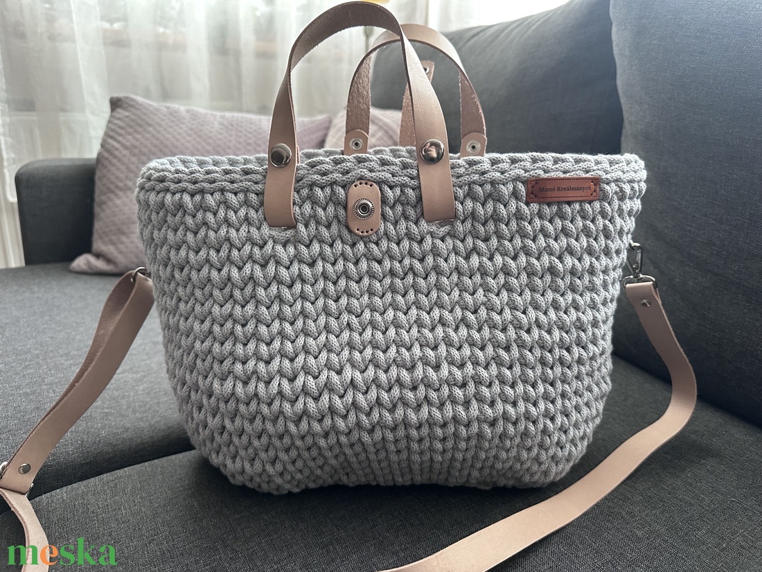 Világos szürke horgolt táska - táska & tok - kézitáska & válltáska - kézitáska - Meska.hu