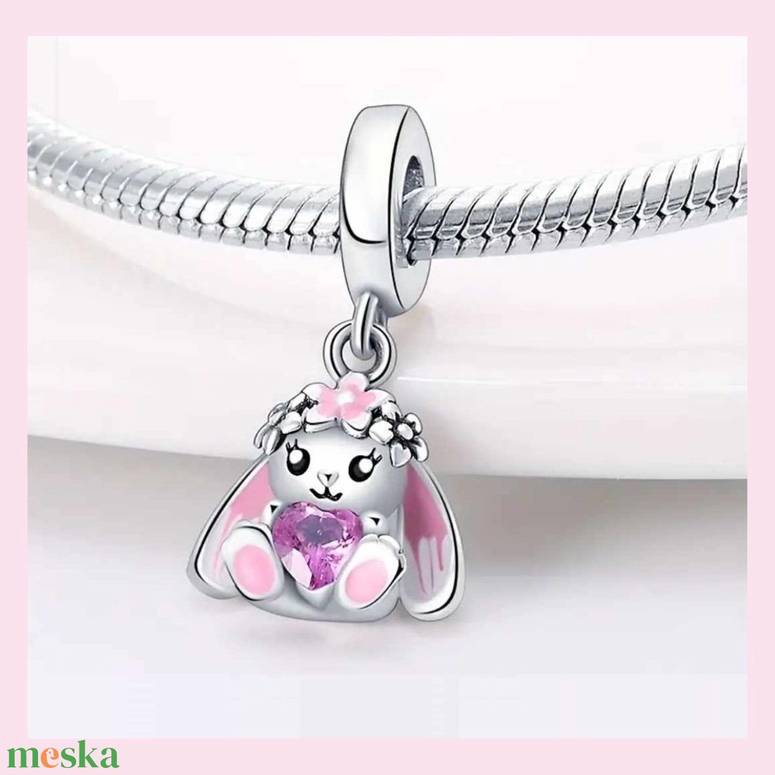 Nyuszis charm - ékszer - karkötő - charm karkötő - Meska.hu