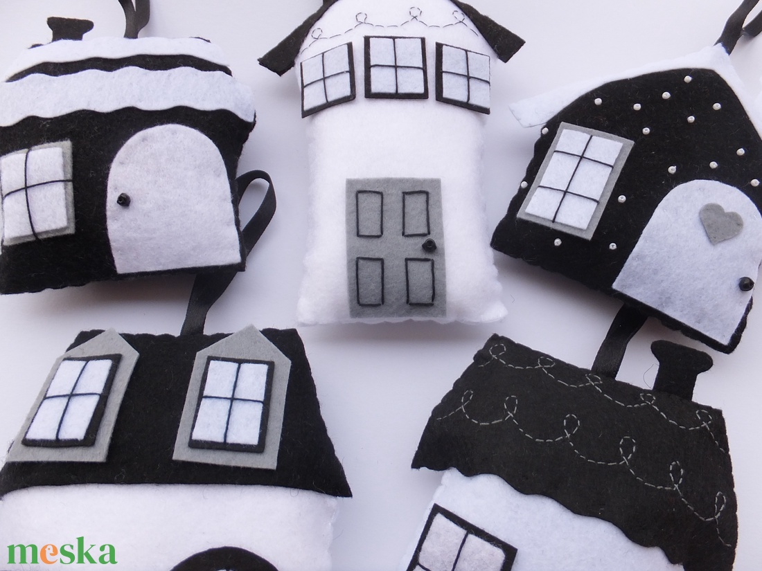 5 darabos téli filcházikó - karácsony - adventi díszek - adventi ajtódísz - Meska.hu
