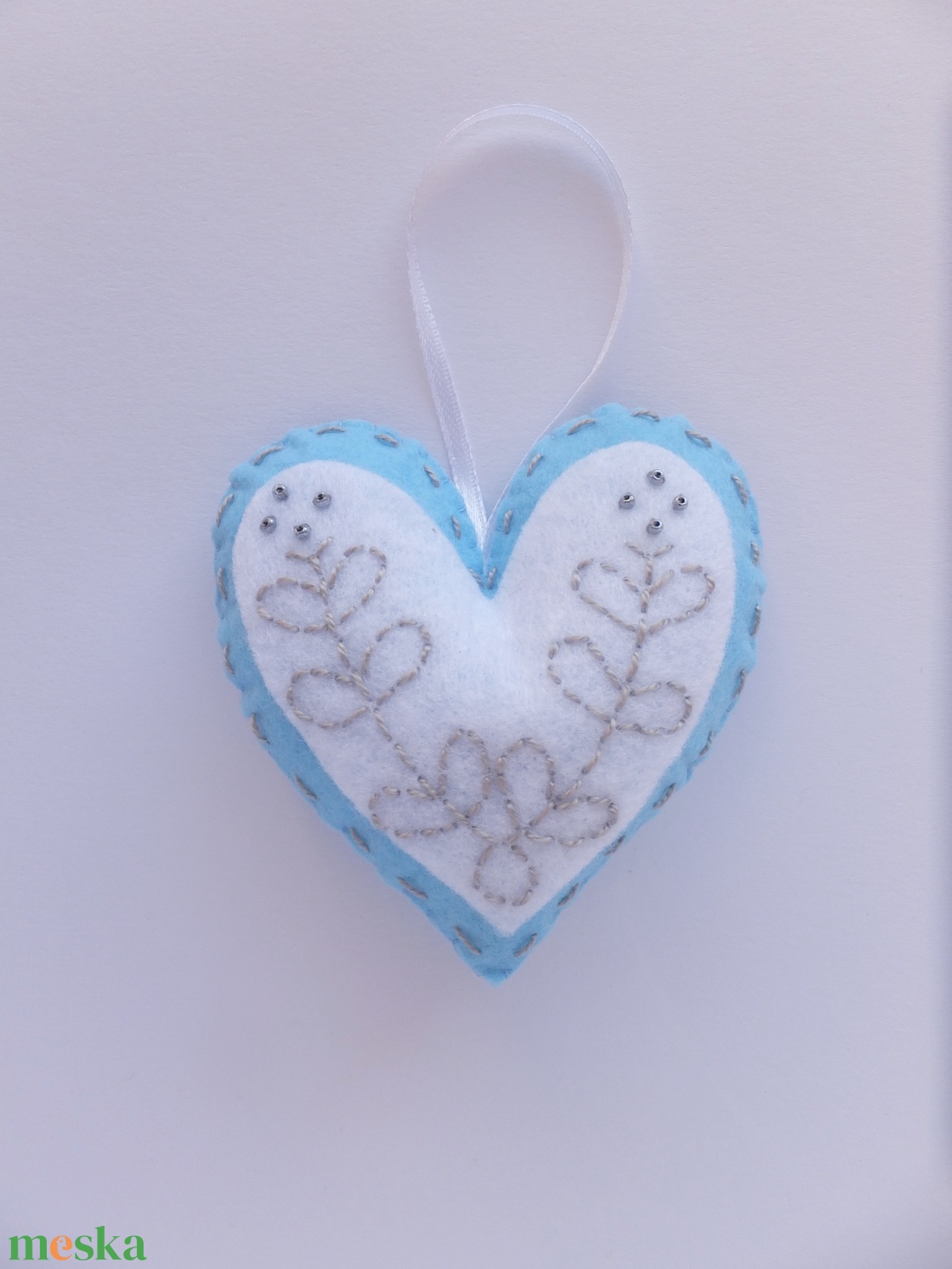 3 darabos karácsonyi filc dísz - AZONNAL VIHETŐ - karácsony - karácsonyi lakásdekoráció - karácsonyi lakásdíszek - Meska.hu